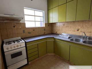 Foto 19 de Casa en venta de 6 dormitorios c/ cochera en Centro