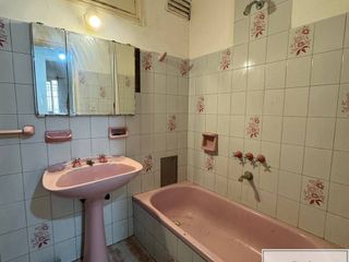 Foto 24 de Casa en venta de 6 dormitorios c/ cochera en Centro