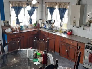 Foto 26 de PH en venta de 4 dormitorios c/ cochera en Otros Barrios