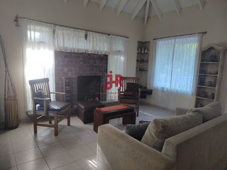 Foto 3 de CODIGO 684 - ALQUILER TEMPORARIO  CON 2 DORMITORIOS - ZONA B5 - PINAMAR