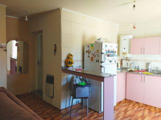 Foto 2 de Casa en venta de 2 dormitorios c/ cochera en San Rafael