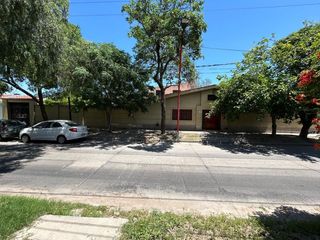 Foto 20 de VENTA CASA EN B° JURAMENTO, UNA CUADRA AV BELGRANO