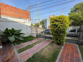 Foto 4 de VENTA CASA EN CALLE RIOJA AL 400 BARRIO CONGRESO