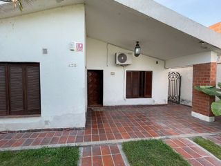 Foto 1 de VENTA CASA EN CALLE RIOJA AL 400 BARRIO CONGRESO