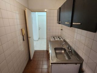 Foto 3 de Departamento en alquiler de 2 dormitorios en Once