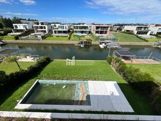 Foto 32 de Casa en venta de 4 dormitorios al Rio en Nordelta El Yacht