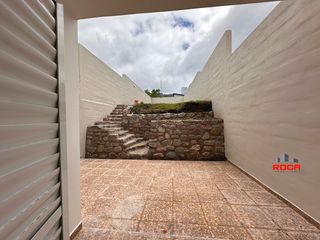 Foto 10 de Impecable Duplex en venta en Los Perales