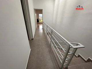 Foto 14 de Impecable Duplex en venta en Los Perales