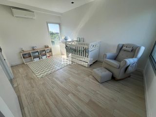 Foto 18 de Casa en alquiler de 4 dormitorios c/ cochera en Nordelta Los Lagos