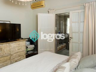 Foto 46 de Casa en venta en Tres Cerritos