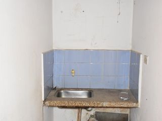 Foto 4 de Local Comercial En Alquiler