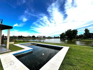 Foto 38 de Casa en venta de 4 dormitorios en El Cantón Norte al Lago