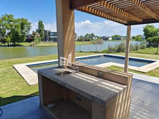 Foto 31 de Casa en venta de 4 dormitorios en El Cantón Norte al Lago