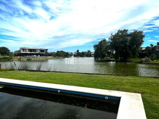 Foto 51 de Casa en venta de 4 dormitorios en El Cantón Norte al Lago