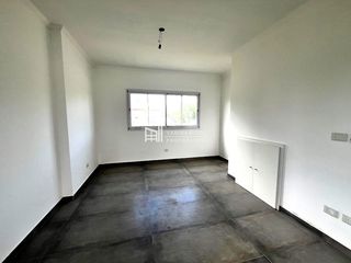 Foto 9 de Casa en venta de 4 dormitorios en El Cantón Norte al Lago