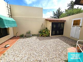 Foto 19 de Casa en venta de 2 dormitorios c/ cochera en Villa Floresta