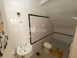 Foto 6 de Casa en alquiler de 7 dormitorios en Barrio Parque Gral San Martín