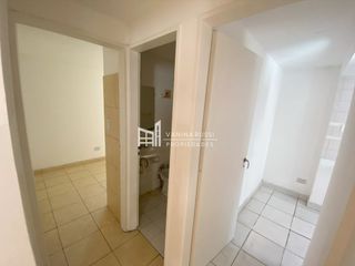 Foto 42 de Casa en alquiler de 7 dormitorios en Barrio Parque Gral San Martín