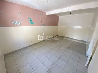 Foto 34 de Casa en alquiler de 7 dormitorios en Barrio Parque Gral San Martín