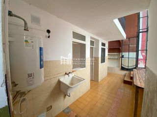 Foto 14 de Casa en alquiler de 7 dormitorios en Barrio Parque Gral San Martín