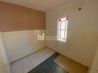Foto 35 de Casa en alquiler de 7 dormitorios en Barrio Parque Gral San Martín