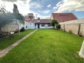 Foto 24 de VENTA casa con parque y cochera Punta Mogotes Mar del Plata 4 ambientes