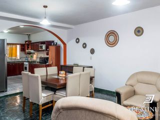 Foto 40 de Casa a en barrio Autodromo