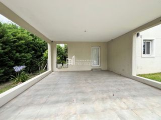 Foto 10 de Casa en venta en Haras Santa María al golf
