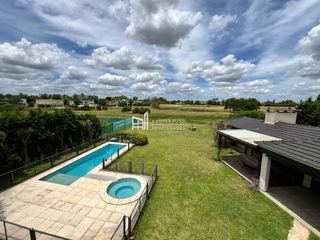 Foto 46 de Casa en venta en Haras Santa María al golf