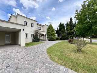 Foto 4 de Casa en venta en Haras Santa María al golf