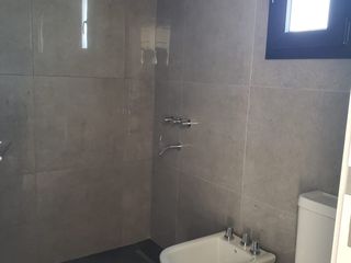 Foto 31 de Casa en venta de 3 dormitorios c/ cochera en Rumenco joven