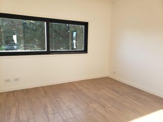 Foto 26 de Casa en venta de 3 dormitorios c/ cochera en Rumenco joven