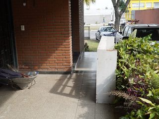 Foto 36 de Propiedad Alquiler/Venta Av Aconquija 1era. Cuadra Terreno de 15 x 50 mts. en YB