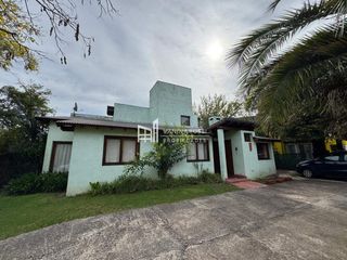 Foto 1 de Casa en venta de 5 ambientes c/ cochera en La Barra Village