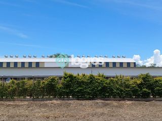 Foto 4 de Galpón en alquiler de 700 m2 y Oficinas de 300 m2, en Pampa Blanca, Sobre RN 34