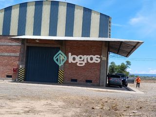 Foto 19 de Galpón en alquiler de 700 m2 y Oficinas de 300 m2, en Pampa Blanca, Sobre RN 34