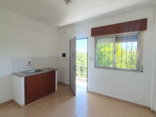Foto 6 de Departamento en alquiler en Villa Centenario
