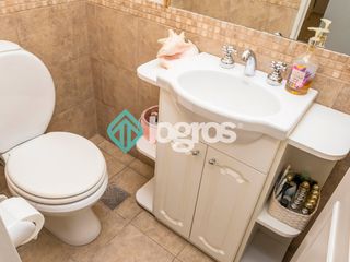 Foto 20 de Departamento en venta de 3 dormitorios con cochera en Microcentro