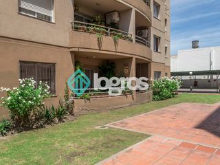 Foto 36 de Departamento en venta de 3 dormitorios con cochera en Microcentro