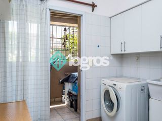 Foto 15 de Departamento en venta de 3 dormitorios con cochera en Microcentro