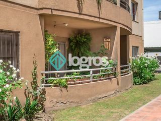 Foto 37 de Departamento en venta de 3 dormitorios con cochera en Microcentro