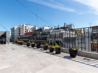 Foto 2 de VENTA 4 AMB + BALCON TERRAZA + 143 M2