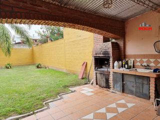 Foto 12 de Hermoso duplex en venta en Los Perales pasos calle Reina Mora