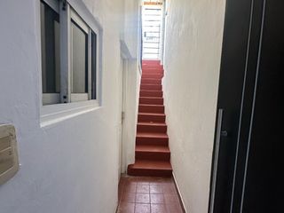 Foto 3 de PH en venta de 2 dormitorios en La Tablada
