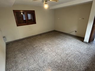 Foto 31 de Casa en venta de 6 dormitorios c/ cochera en Centro