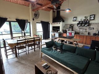 Foto 5 de Casa en venta de 6 dormitorios c/ cochera en Centro
