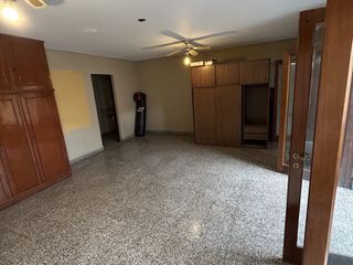 Foto 34 de Casa en venta de 6 dormitorios c/ cochera en Centro