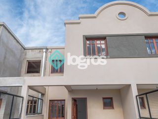 Foto 4 de Dúplex en venta de 3 dormitorios en barrio Pereyra Rozas