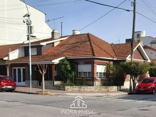 Foto 4 de Venta Chalet Chauvin Mar del Plata 4 Ambientes c/ Garaje.