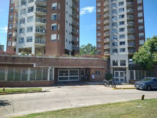 Foto 1 de Departamento en alquiler de 3 dormitorios c/ cochera en Torres de Tigre